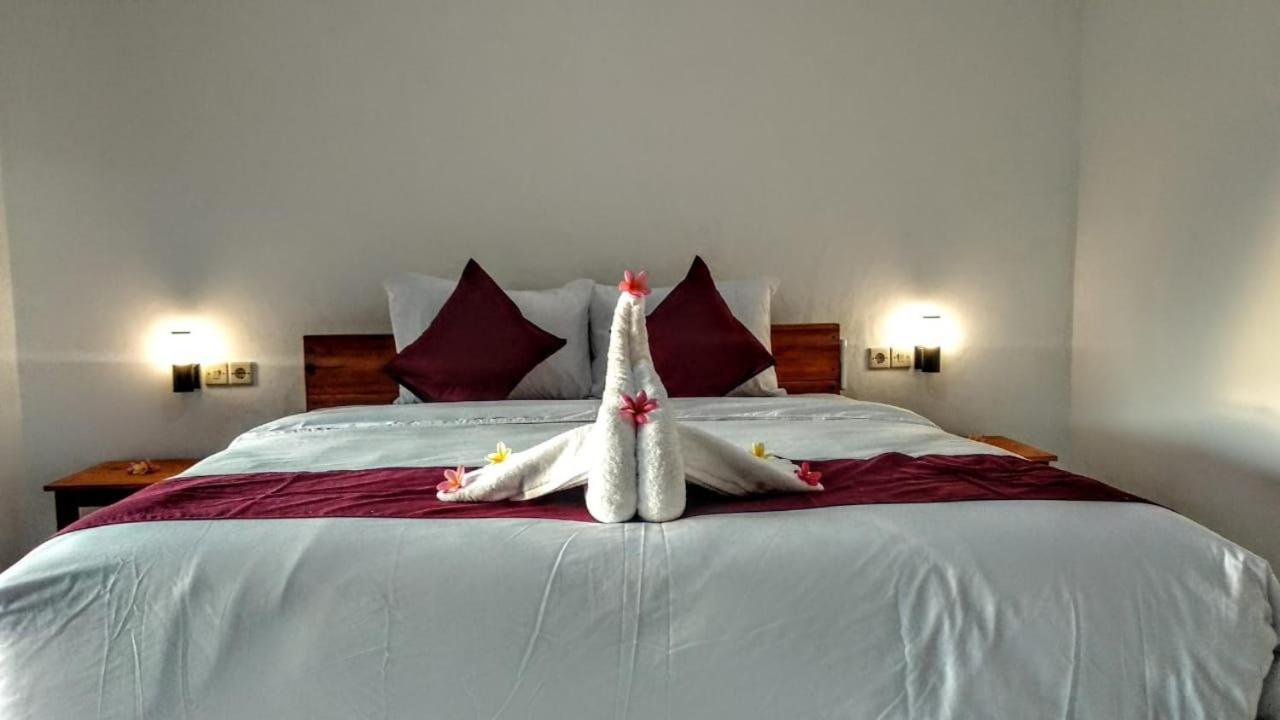 Vina Bungalow Toyapakeh Екстериор снимка